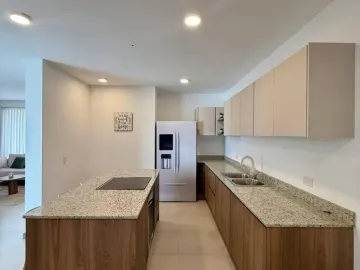 CASA DE 3 HABITACIONES SIN ADOSAR -EN VENTA- PIFO