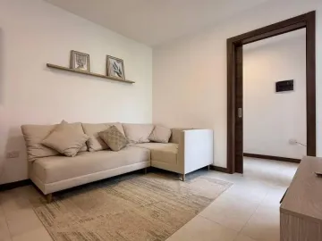 CASA DE 3 HABITACIONES SIN ADOSAR -EN VENTA- PIFO