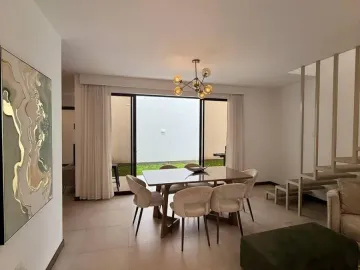CASA DE 3 HABITACIONES SIN ADOSAR -EN VENTA- PIFO