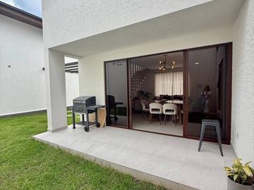 CASA DE 3 HABITACIONES SIN ADOSAR -EN VENTA- PIFO
