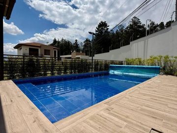CASA DE 3 HABITACIONES SIN ADOSAR -EN VENTA- PIFO