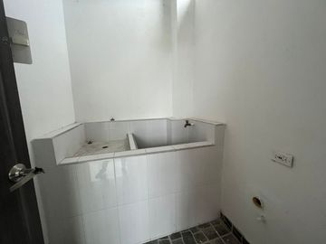 APARTAMENTO 302 EN EDIFICIO VILLA SOL - BARRIO PORTAL DE LA PRADERA