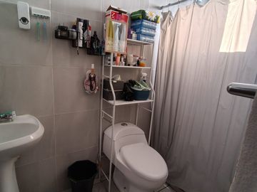 CASA EN VENTA EN PUENTE MORENO, CLUSTER CON ALBERCA, HABITACION PLANTA BAJA