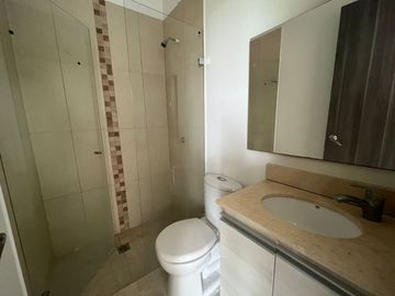 APARTAMENTO 303 EN EDIFICIO VILLA SOL - BARRIO PORTAL DE LA PRADERA
