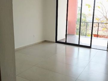 CUERNAVACA BURGOS BUGAMBILIAS CASA EN VENTA CON JARDÍN Y ALBERCA