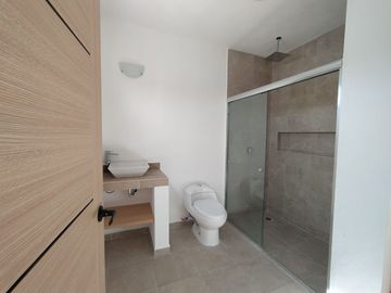 VENTA DE NUEVA CASA DE TRES HABITACIONES EN TEQUISQUIAPAN