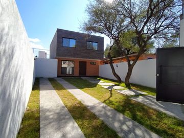 VENTA DE NUEVA CASA DE TRES HABITACIONES EN TEQUISQUIAPAN