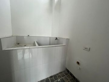 APARTAMENTO 203 EN EDIFICIO VILLA SOL - BARRIO PORTAL DE LA PRADERA