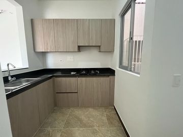 APARTAMENTO EN CONJUNTO RESIDENCIAL ALTOS DE CHICALA