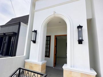 Rumah Mewah Ready 6 Kamar Jagakarsa Jakarta Selatan Murah Free Kolam Renang