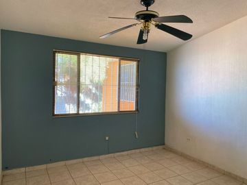 CASA EN VENTA EN FRACCIONAMIENTO ATENAS II