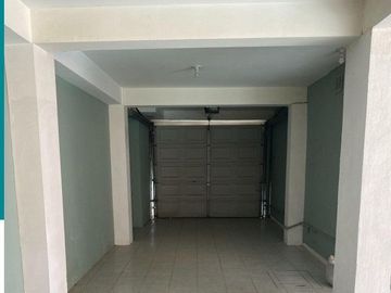 CASA EN VENTA EN FRACCIONAMIENTO ATENAS II