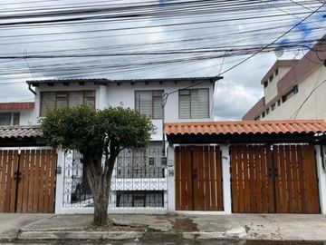 Venta casa sector el Batan