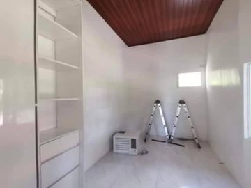 HOUSE AND LOT FOR SALE IN VALENCIA ID 14993