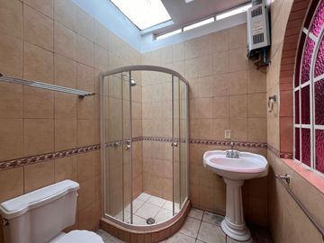 Venta de departamento en Av. de los Maestros, Frente al Casco de Santo Tomás, CDMX
