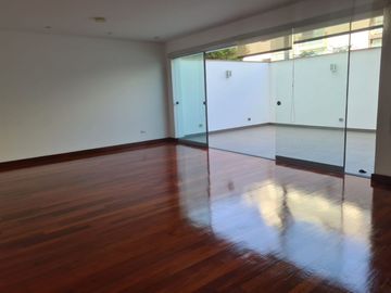 SE ALQUILA HERMOSO DEPARTAMENTO EN SAN BORJA A LA ESPALDA DE LA PASTELERIA SAN ANTONIO