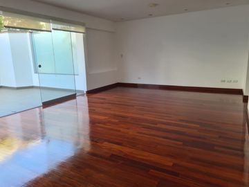 SE ALQUILA HERMOSO DEPARTAMENTO EN SAN BORJA A LA ESPALDA DE LA PASTELERIA SAN ANTONIO