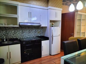 Apartment East Coast Resident Hadap selatan