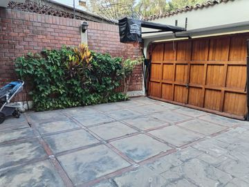 Exclusiva Residencia Frente Al Parque Ecológico Loma Amarilla