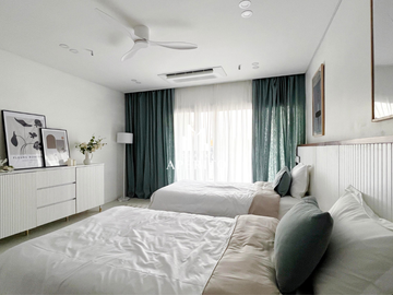 Pre-Selling Luxury Four (4) Bedroom Condo Unit in Clark Freeport Zone Pampanga