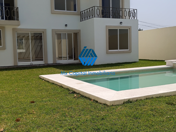 Casa en venta con alberca
