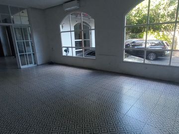Rumah Bonus Kantor dan Ruang Usaha, 1.5km ke Pondok Labu Raya