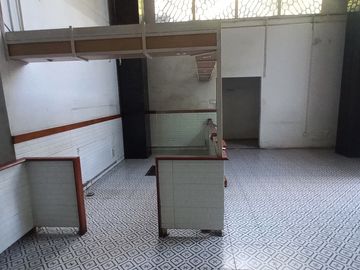 Rumah Bonus Kantor dan Ruang Usaha, 1.5km ke Pondok Labu Raya