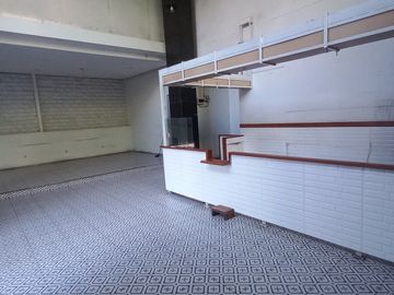 Rumah Bonus Kantor dan Ruang Usaha, 1.5km ke Pondok Labu Raya