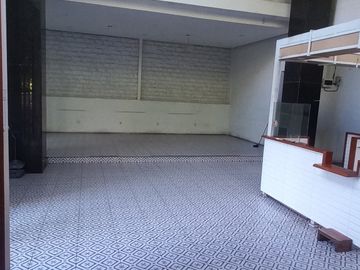 Rumah Bonus Kantor dan Ruang Usaha, 1.5km ke Pondok Labu Raya
