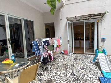 Rumah Bonus Kantor dan Ruang Usaha, 1.5km ke Pondok Labu Raya