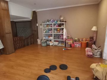 Rumah Bonus Kantor dan Ruang Usaha, 1.5km ke Pondok Labu Raya