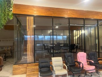 Rumah Bonus Kantor dan Ruang Usaha, 1.5km ke Pondok Labu Raya