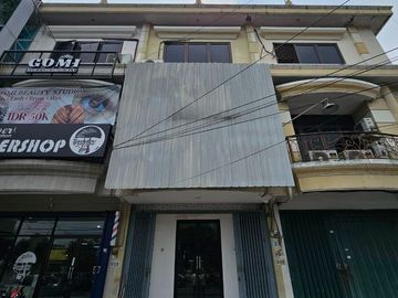 Ruko Raya Jemursari surabaya selatan Hadap Timur
