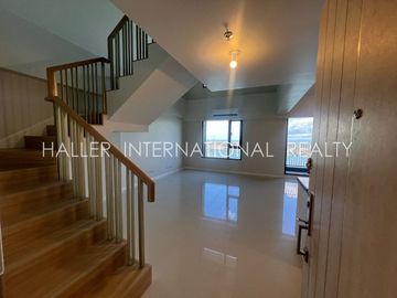 PH-X Mandani Bay Suites