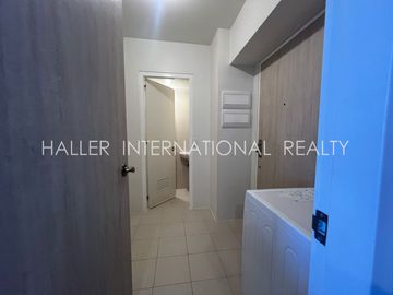 PH-X Mandani Bay Suites