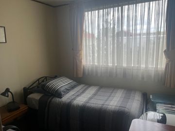 Casa 4 dormitorios, estacionamiento, patio, condominio 9 casas, Martínez de Rozas, Concepción