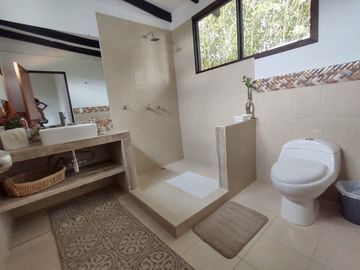 Vendo espectacular casa finca en La Clorinda Borrero Ayerbe