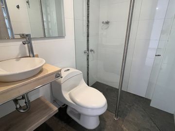 SE ARRIENDA CASA PINARES ALTO