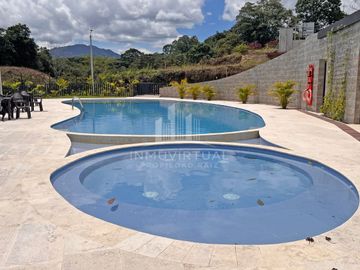SE ARRIENDA CASA PINARES ALTO