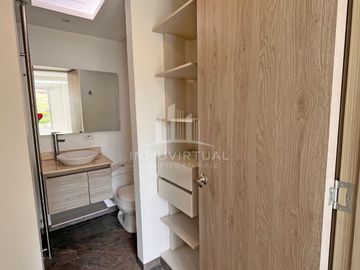 SE ARRIENDA CASA PINARES ALTO
