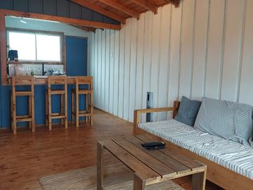 CASA Y SITIO PARA CONSTRUIR EN EL QUISCO.