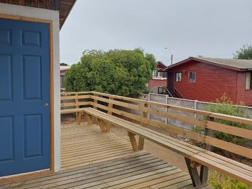 CASA Y SITIO PARA CONSTRUIR EN EL QUISCO.