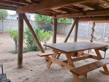 CASA Y SITIO PARA CONSTRUIR EN EL QUISCO.