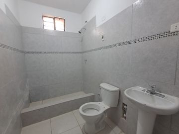 Se Vende Local Comercial De 81 M2 En El Callao