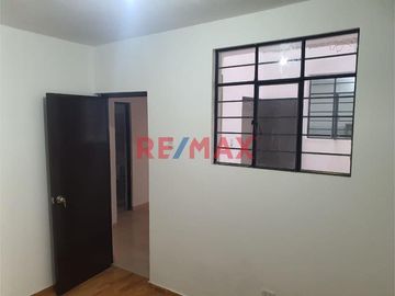 Se Vende Departamento Amplio 1er piso En El Callao