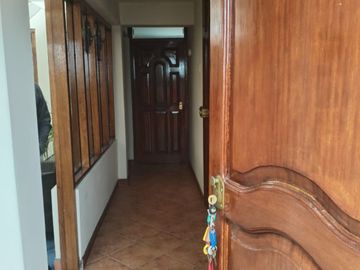 CASA EN VENTA EN TANDAPATA - SAN BLAS