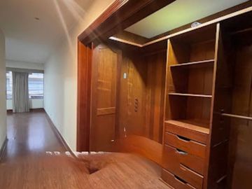 Bajó de precio !!!! Lindo Departamento en Chacarilla de 206m2
