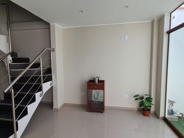 Casa de estreno en Dunas de La Florida VI Etapa – Diseño moderno y ubicación estratégica