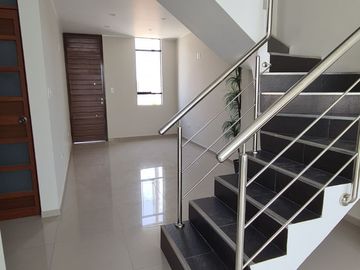 Casa de estreno en Dunas de La Florida VI Etapa – Diseño moderno y ubicación estratégica