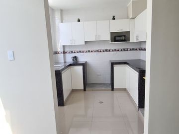 Casa de estreno en Dunas de La Florida VI Etapa – Diseño moderno y ubicación estratégica